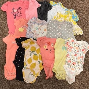LOT! 16 Newborn Outfits!